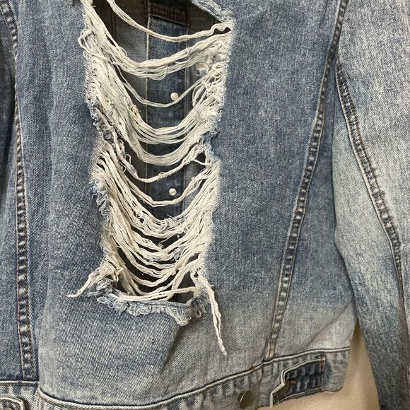 Nwt Hayden distresses denim beaded jacket Sz M/L - Picture 9 of 14